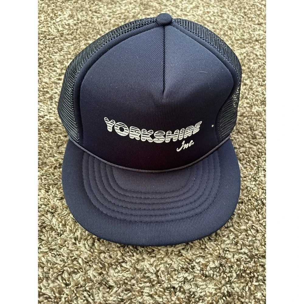 Vintage Yorkshire Inc SnapBack Mesh Back‎ Trucker Hat Capital Headwear Blue